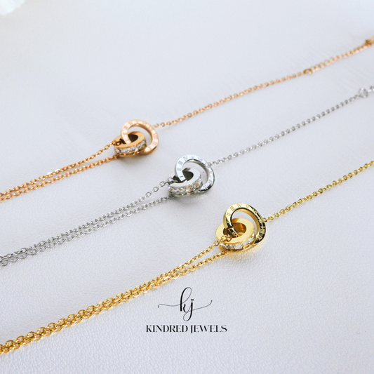 [SG] Le Petite Interlock Roman Bracelet | Stainless Steel | Kindred Jewels