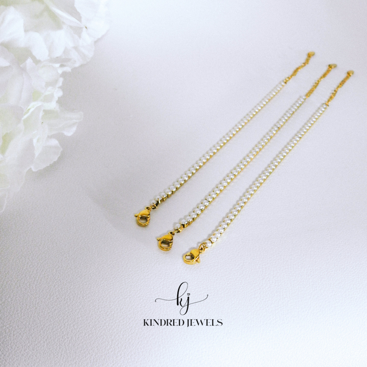 [SG] Faux Pearl Pave Bracelet in Gold | Stainless Steel | Kindred Jewels