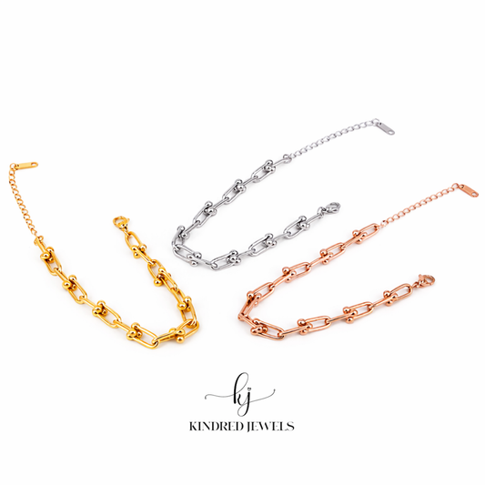[SG] Horseshoe U-Chain Bracelet | Kindred Jewels