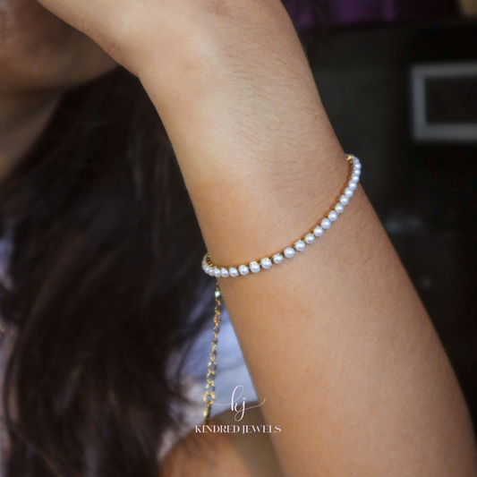 [SG] Faux Pearl Pave Bracelet in Gold | Stainless Steel | Kindred Jewels