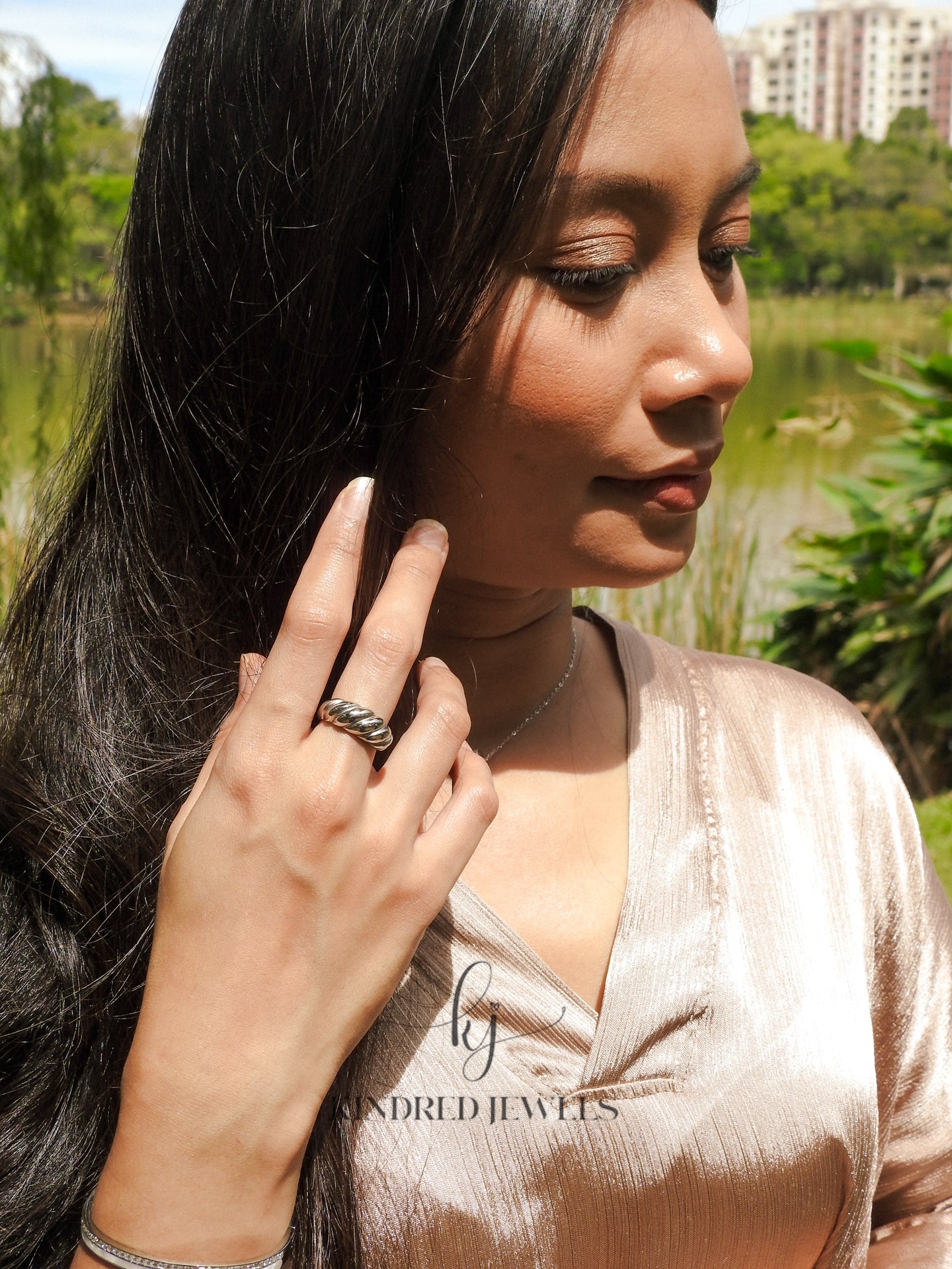 [SG] Chunky Croissant Ring | Kindred Jewels