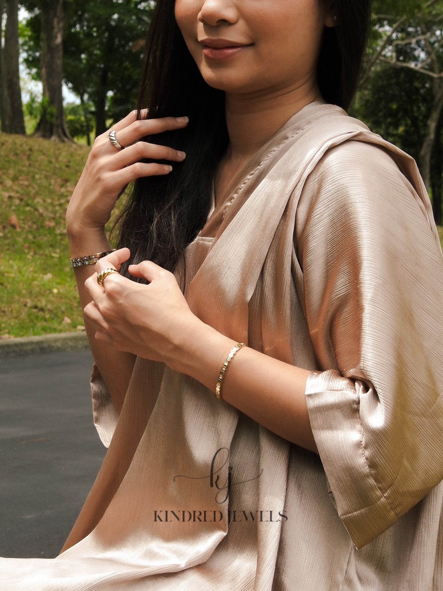 [SG] Indah Honey Bangle | Kindred Jewels