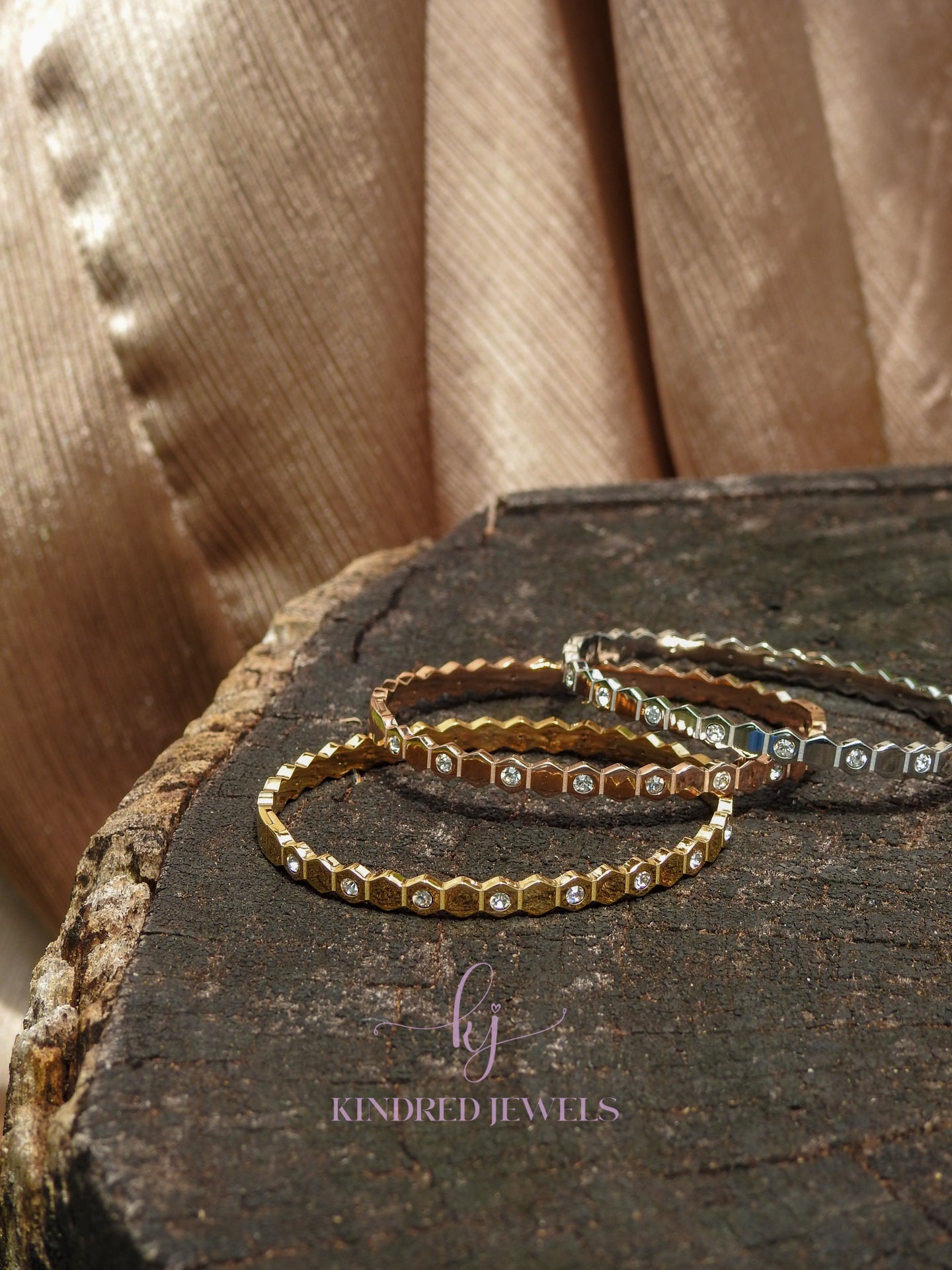 [SG] Indah Honey Bangle | Kindred Jewels