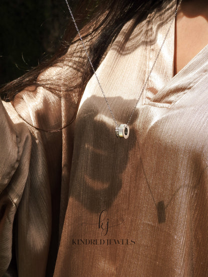 [SG] Dinda Barrel Necklace | Kindred Jewels